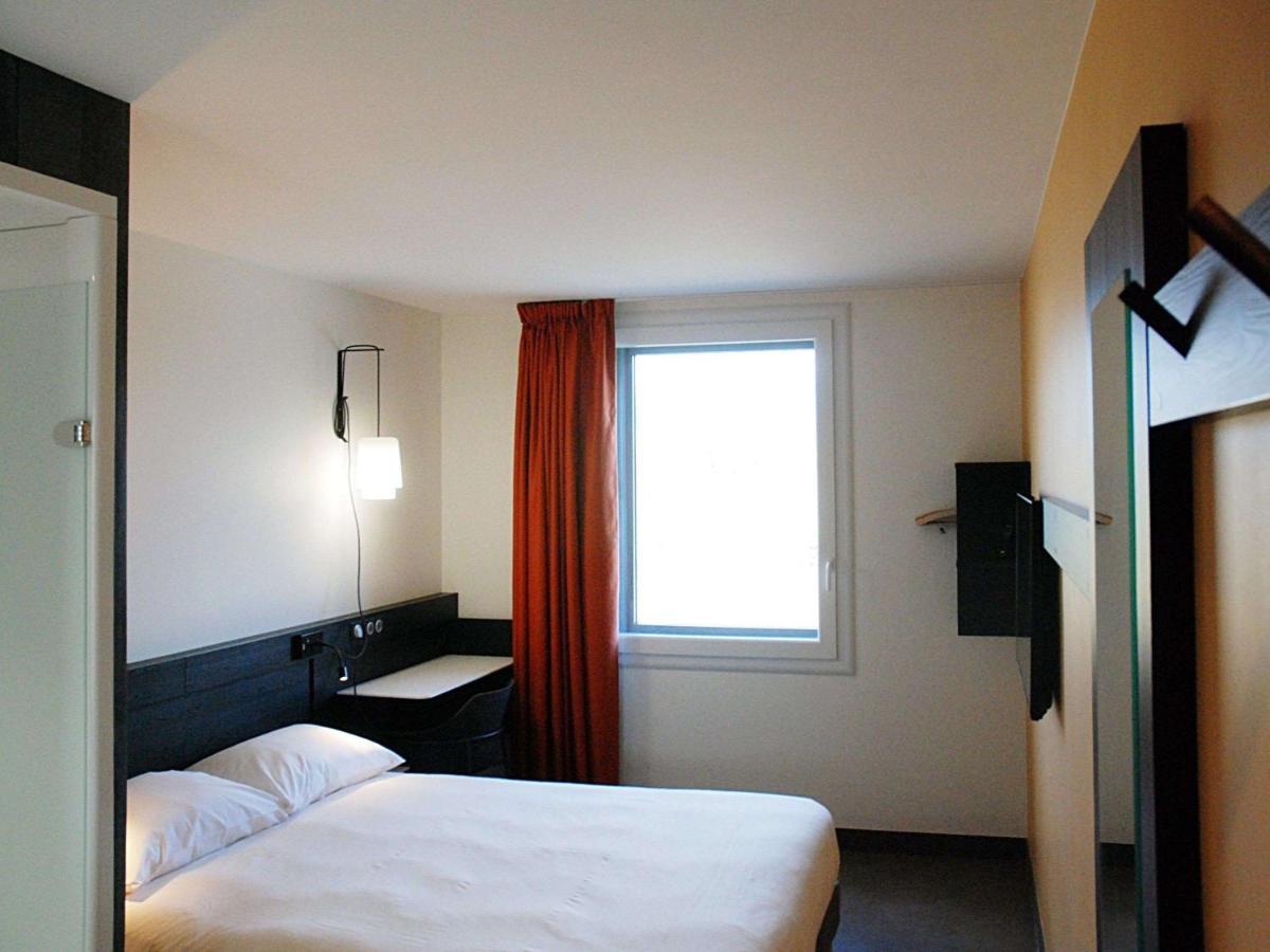 Ibis Budget Annecy Sud-Poisy Luaran gambar